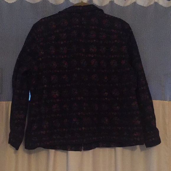 C.J Banks - Picture 3 of 8